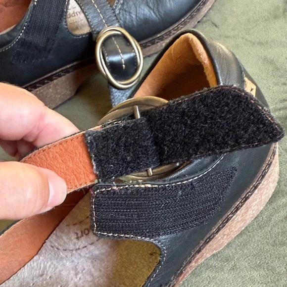 Pikolinos Granada Mary Jane, Black - Picture 9 of 14